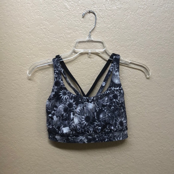 Lululemon Energy Bra in Flowabunga Black Angel - Picture 2 of 5